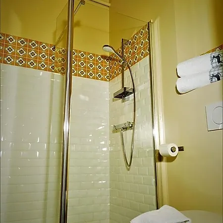 Rue Du Chateau Bed & Breakfast Lalinde