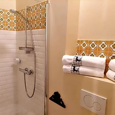 Bed & Breakfast Rue Du Chateau Lalinde